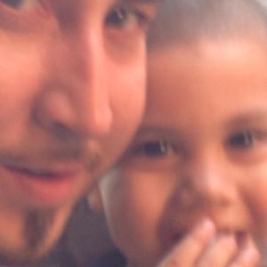 Meet your Posher, Tomas